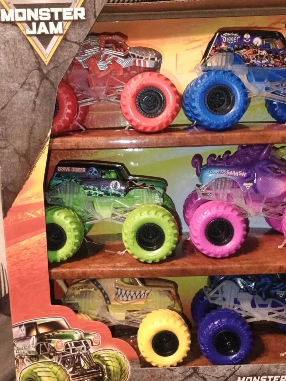 Monster Jam monster mutt